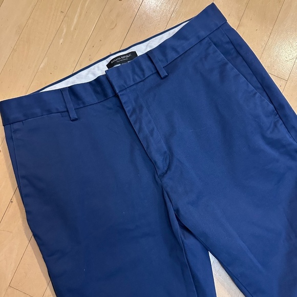 Banana Republic Fulton Chino stretch skinny pant, 31/32.  GD - Picture 3 of 4